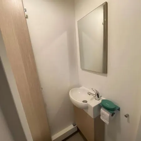 Bel 1 A 50m De La * 세테